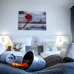 Albview-apartment1 -zentral-naehe Klinik-therme-agilent