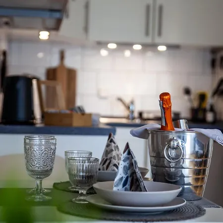 Albview - Zentral - Modern - Naehe Kur- Rehaklinik - Albtherme Lägenhet