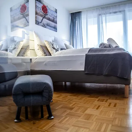 Appartement Albview - Zentral - Modern - Naehe Kur- Rehaklinik - Albtherme *