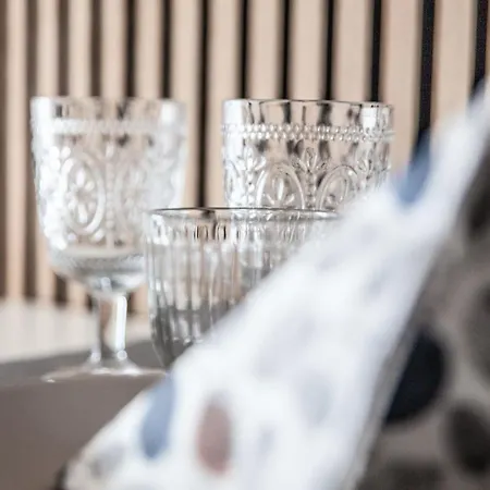 Albview - Zentral - Modern - Naehe Kur- Rehaklinik - Albtherme Lägenhet *