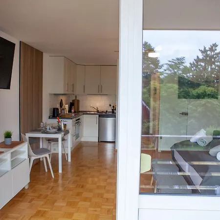 Lägenhet Albview - Zentral - Modern - Naehe Kur- Rehaklinik - Albtherme Waldbronn